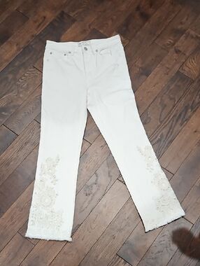 Free People White Embroidered Ankle Jeans Sz 27
